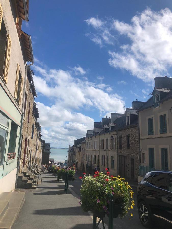Appartement Rue Georges V - Port De La Houle Cancale Luaran gambar
