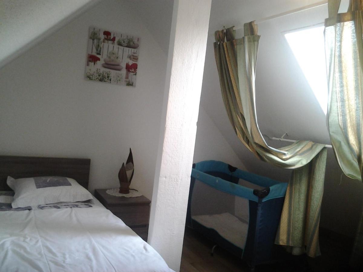 Appartement Rue Georges V - Port De La Houle Cancale Luaran gambar